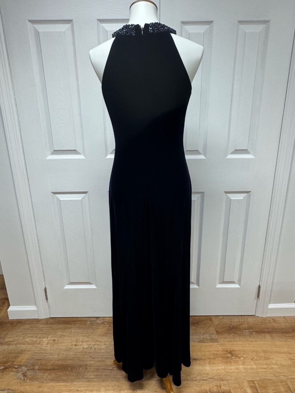 Alex Evenings Vintage Navy Blue Velvet Sleeveless With Beaded Neckline - Size 10 - Picture 2 of 12